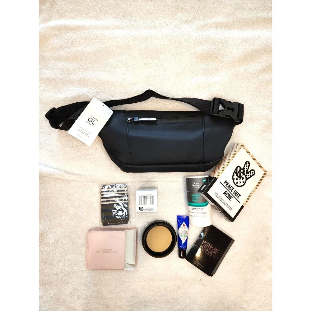 Men's Grooming Sample Bundle in Gaston Luga Waterproof Splash Hip Bag